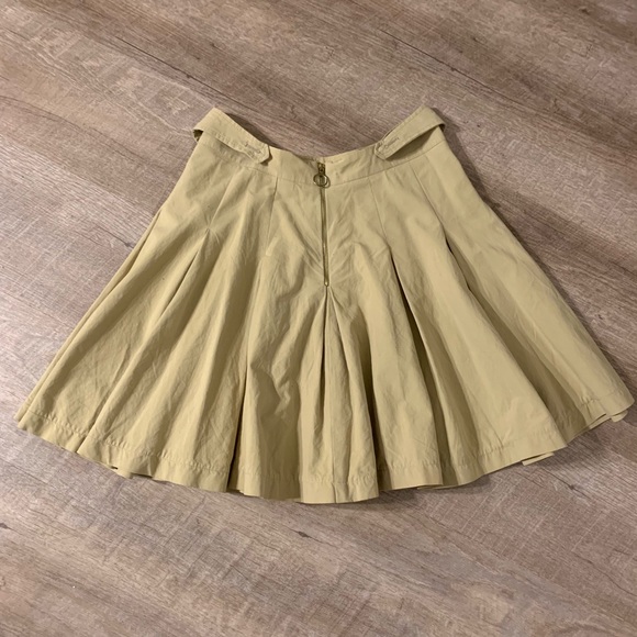 Band of Outsiders sz 4 khaki pleated mini skirt - Picture 3 of 4